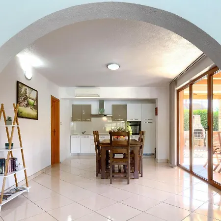Holiday Home Villa Anamaria By Interhome