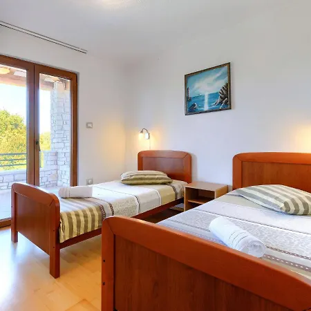 Holiday home Holiday Home Villa Anamaria By Interhome