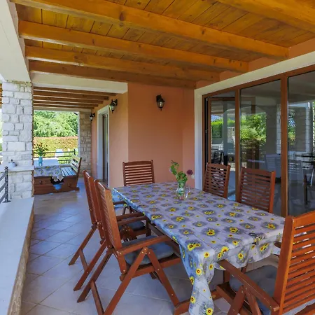 Holiday Home Villa Anamaria By Interhome Holiday home *
