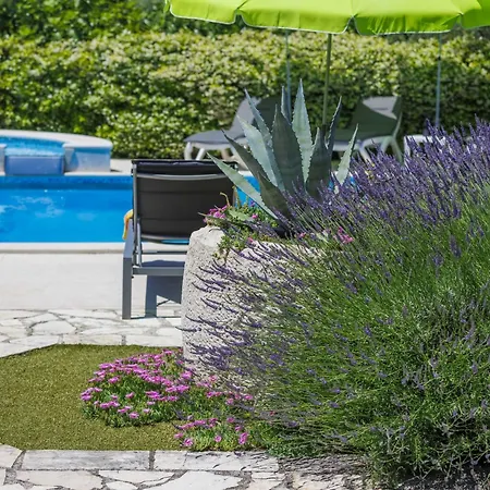 Holiday home Holiday Home Villa Anamaria By Interhome